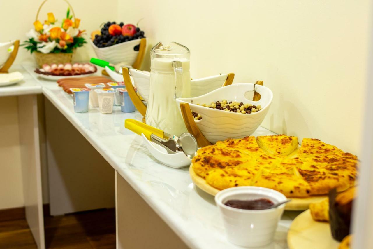 Irmisa Hotel Tbilisi ภายนอก รูปภาพ