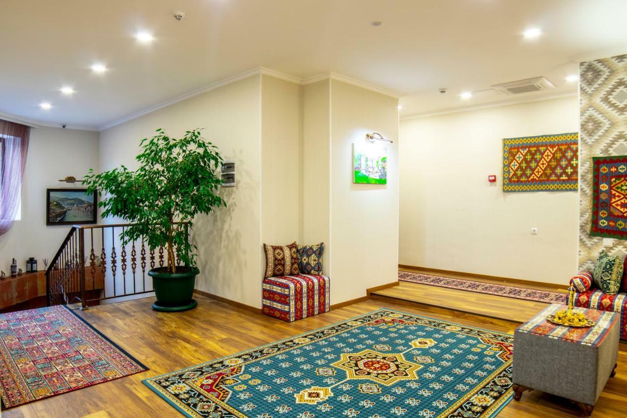 Irmisa Hotel Tbilisi ภายนอก รูปภาพ